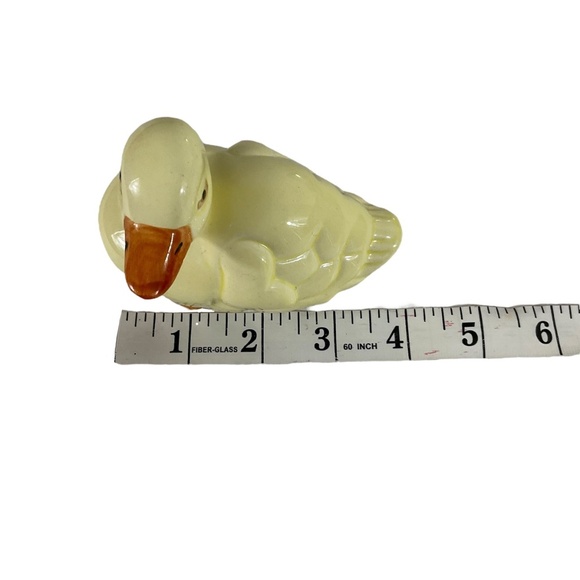 Vintage Ceramic Duck Figurine Pale Yellow with Orange Beak and Feet 4” x 2” x 3 - Picture 10 of 12